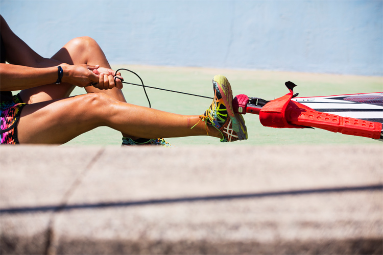 Rigging: learn how to set up your windsurfing sail | Photo: Carter/PWA